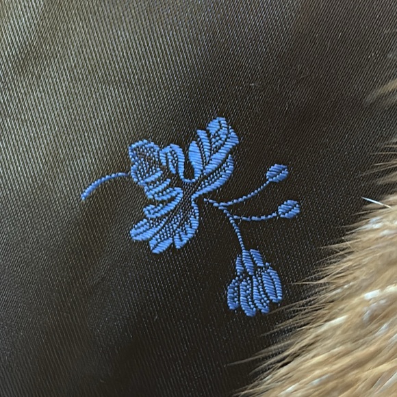 Vintage Cropped Brown Fur Coat - Picture 9 of 12